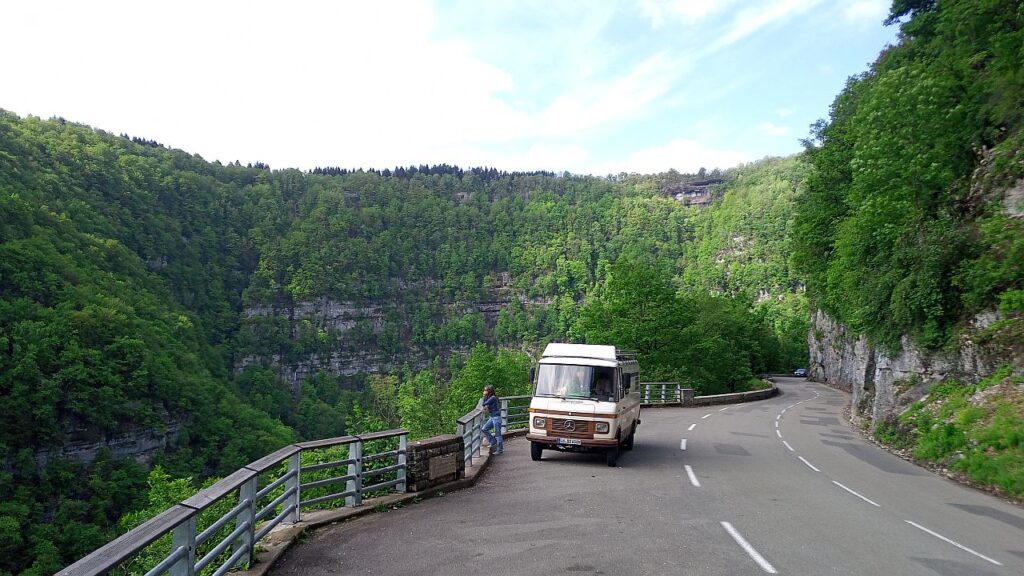 Wohnmobil Reise französischer Jura Valle de la Loue
